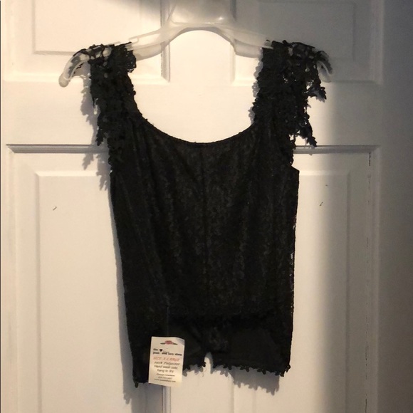 Black lace corset like top - Picture 3 of 7